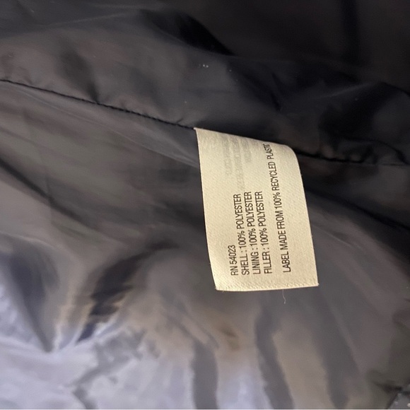 Gap outdoor Edition winter warmth puffer vest navy dots women’s size small - Picture 5 of 9